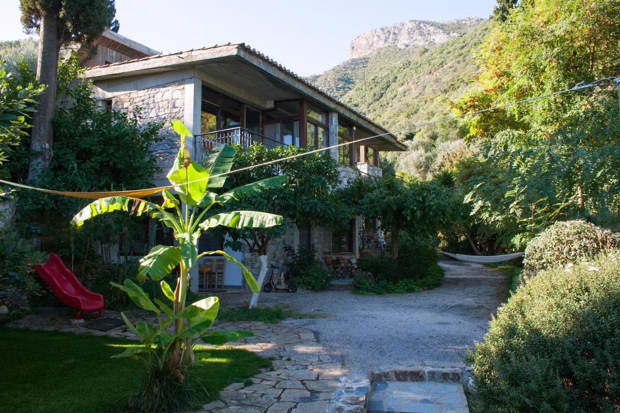 Spiti Kyparissi Apartment Tirós Exterior foto